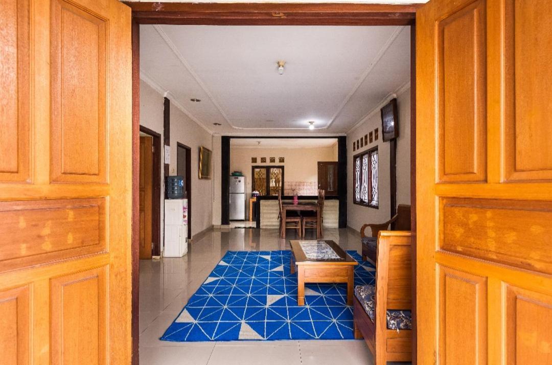 Villa Anjung Balak Cisarua Kültér fotó