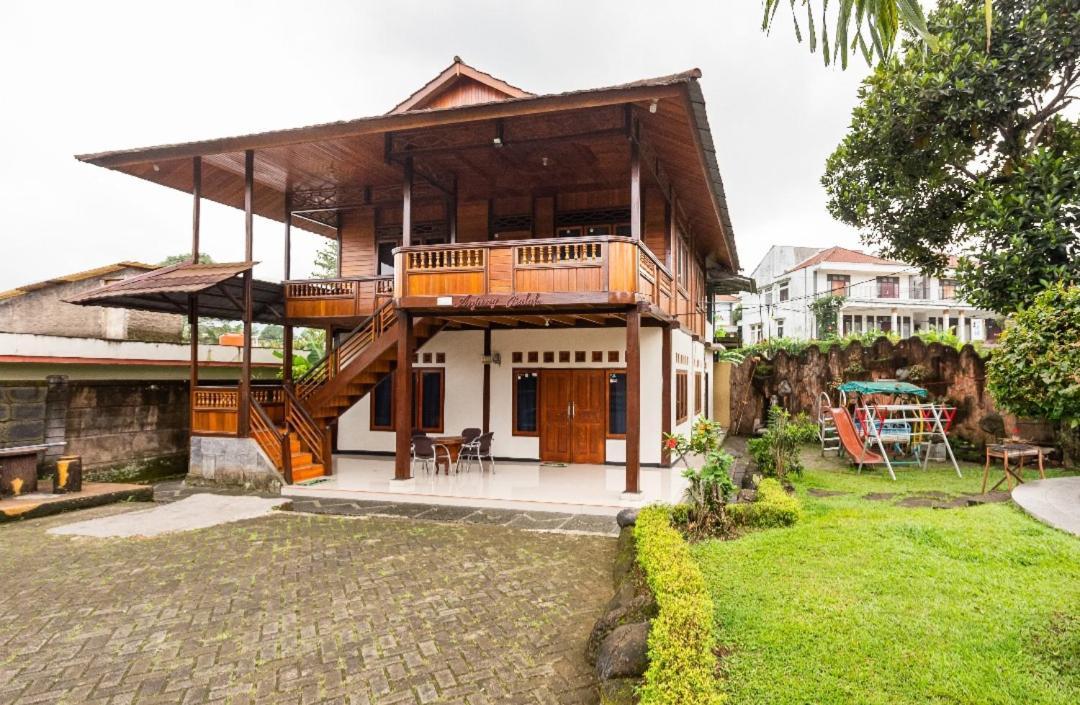 Villa Anjung Balak Cisarua Kültér fotó